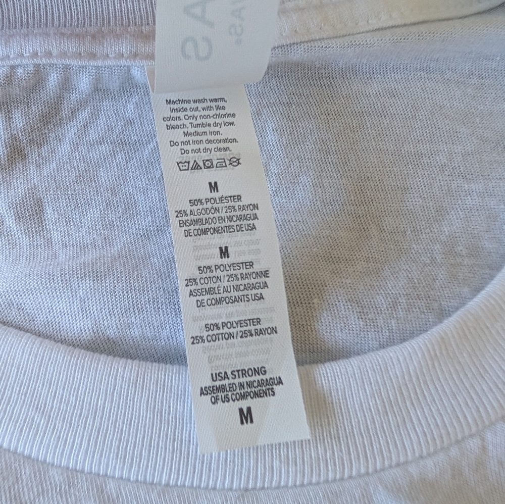 Lightweight White Basic Short Sleeve T-Shirt Neutral Minimal Beach Thin Size M - Picture 6 of 8